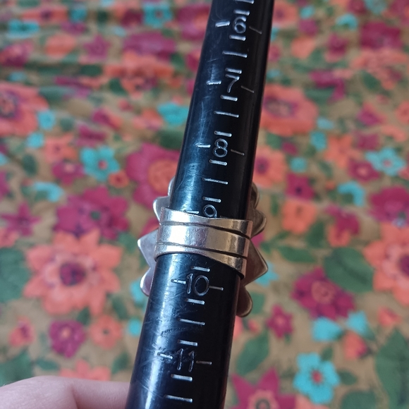 Chimney Butte sterling onyx cross ring - Picture 5 of 8